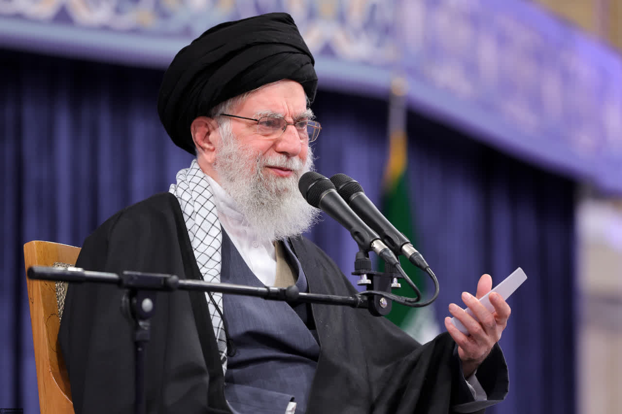 رمز اقتدار حراست از نگاه رهبر معظم انقلاب