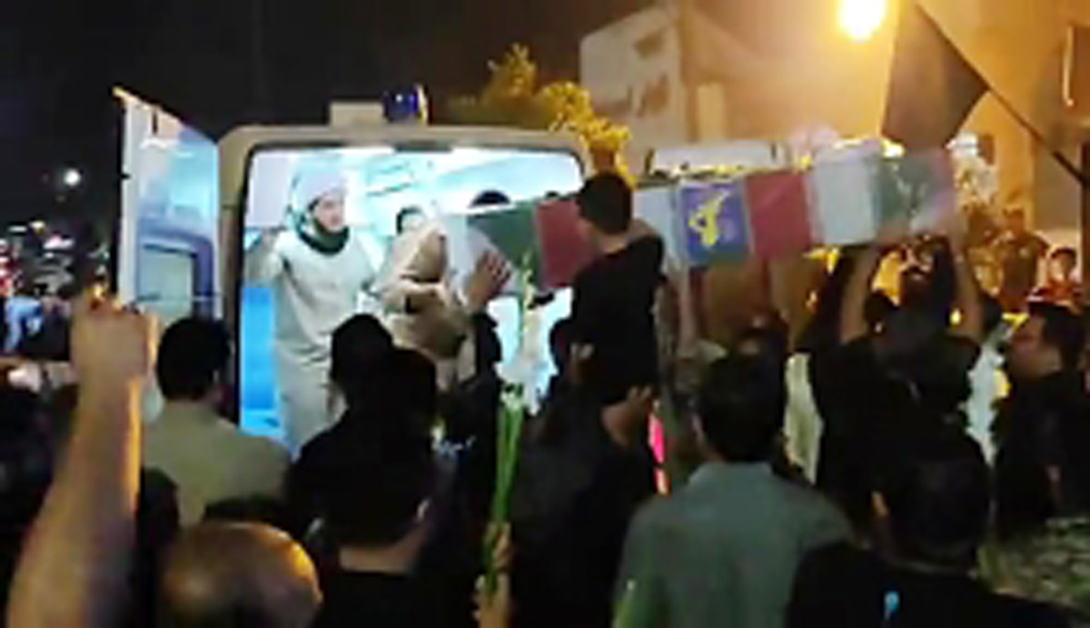 تشییع پیکر مطهر شهید مدافع حرم محمد امین کریمیان