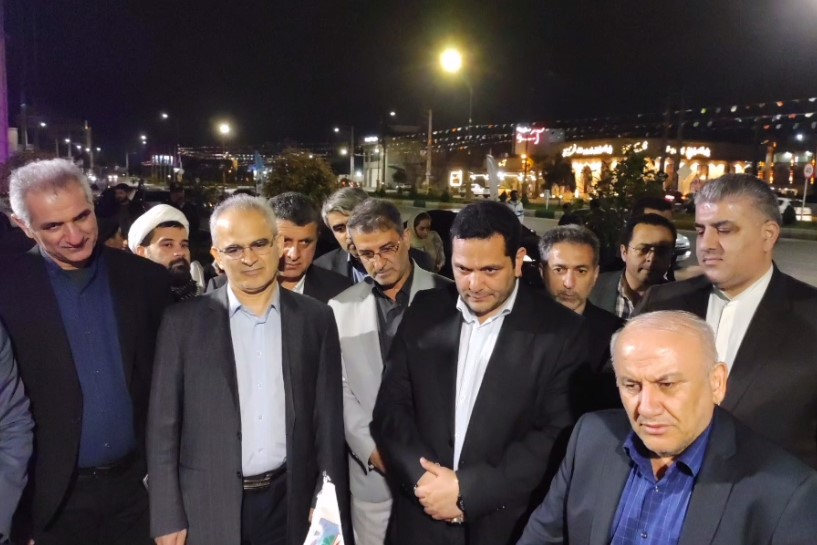 بازدیدهای از غرفه‌های هلال احمر و ایستگاه‌های نوروزی ایزدشهر توسط استاندار مازندران